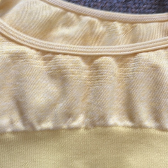 Vitae Yellow Sports Bra - Picture 3 of 6
